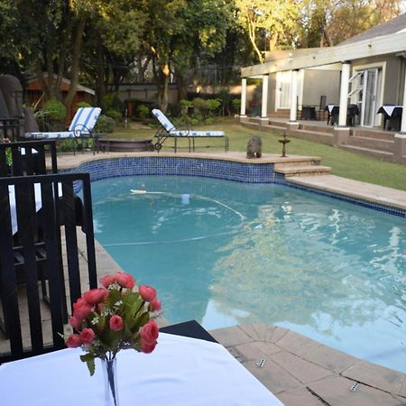 The Elephant Room At Frederick'S Place Pretoria-Noord Buitenkant foto