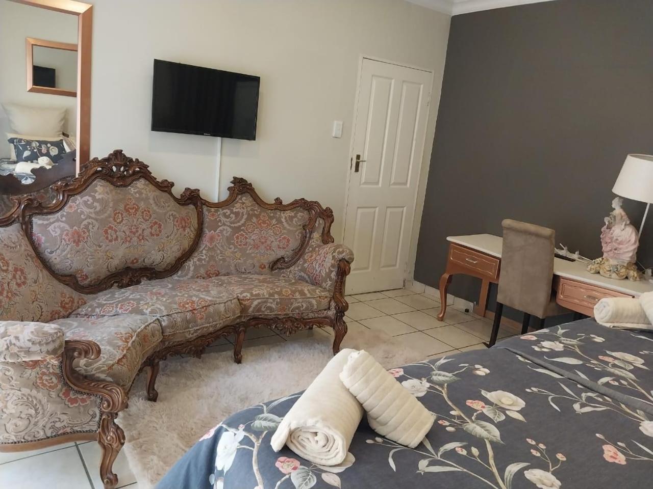 The Elephant Room At Frederick'S Place Pretoria-Noord Buitenkant foto